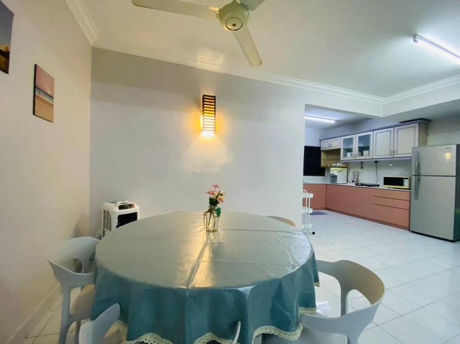 Mount Austin Landed Mahjong/bbq Pit @johorbahru *